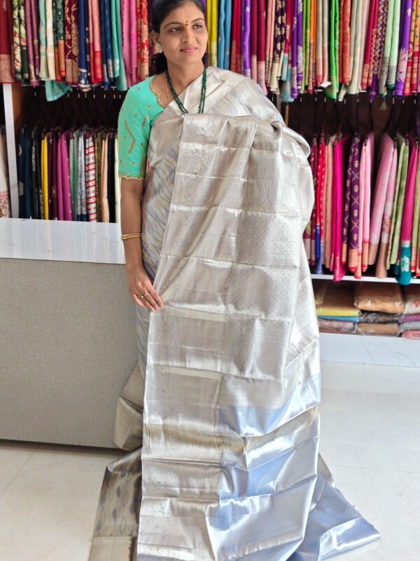 Pure kanchi pattu saree (silk mark certified) - Kanchipuram Sarees by Shreekari Silks