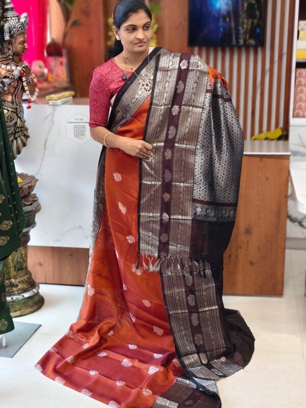 Light Weight Handloom Kanchi Pattu saree - Kanchipuram Sarees by Shreekari Silks