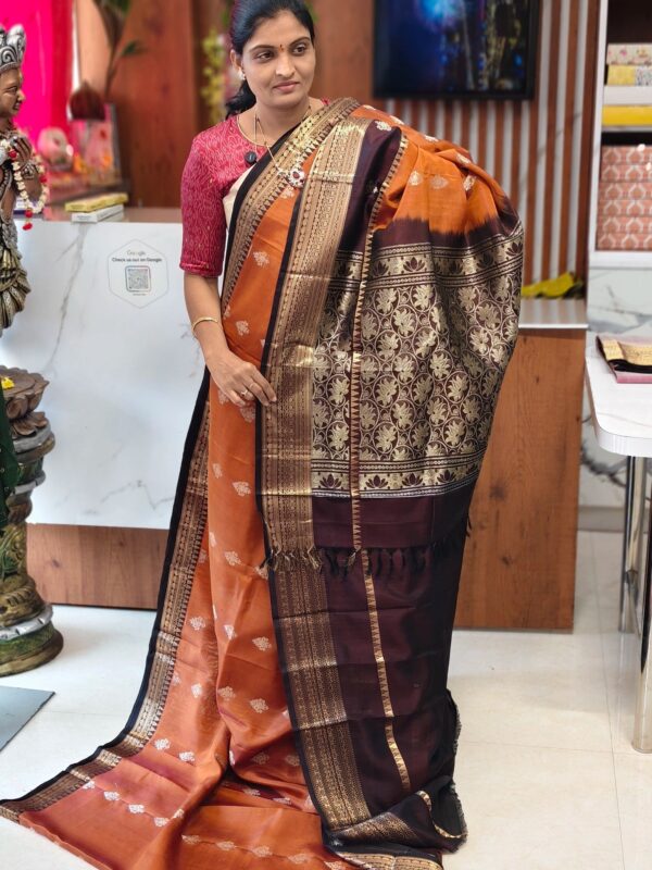 Light Weight Handloom Kanchi Pattu saree - Kanchipuram Sarees by Shreekari Silks